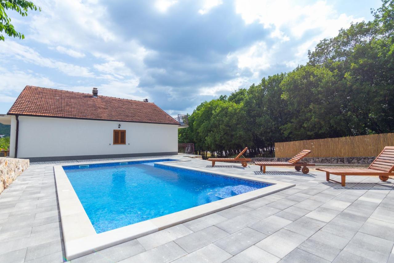 Holiday Home Tone, Makarska - Drum Esterno foto