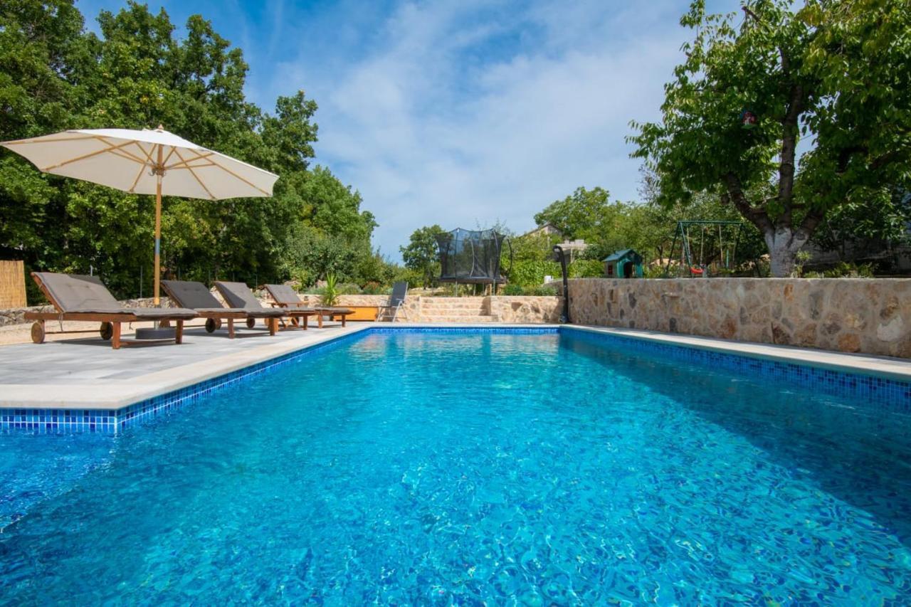 Holiday Home Tone, Makarska - Drum Esterno foto
