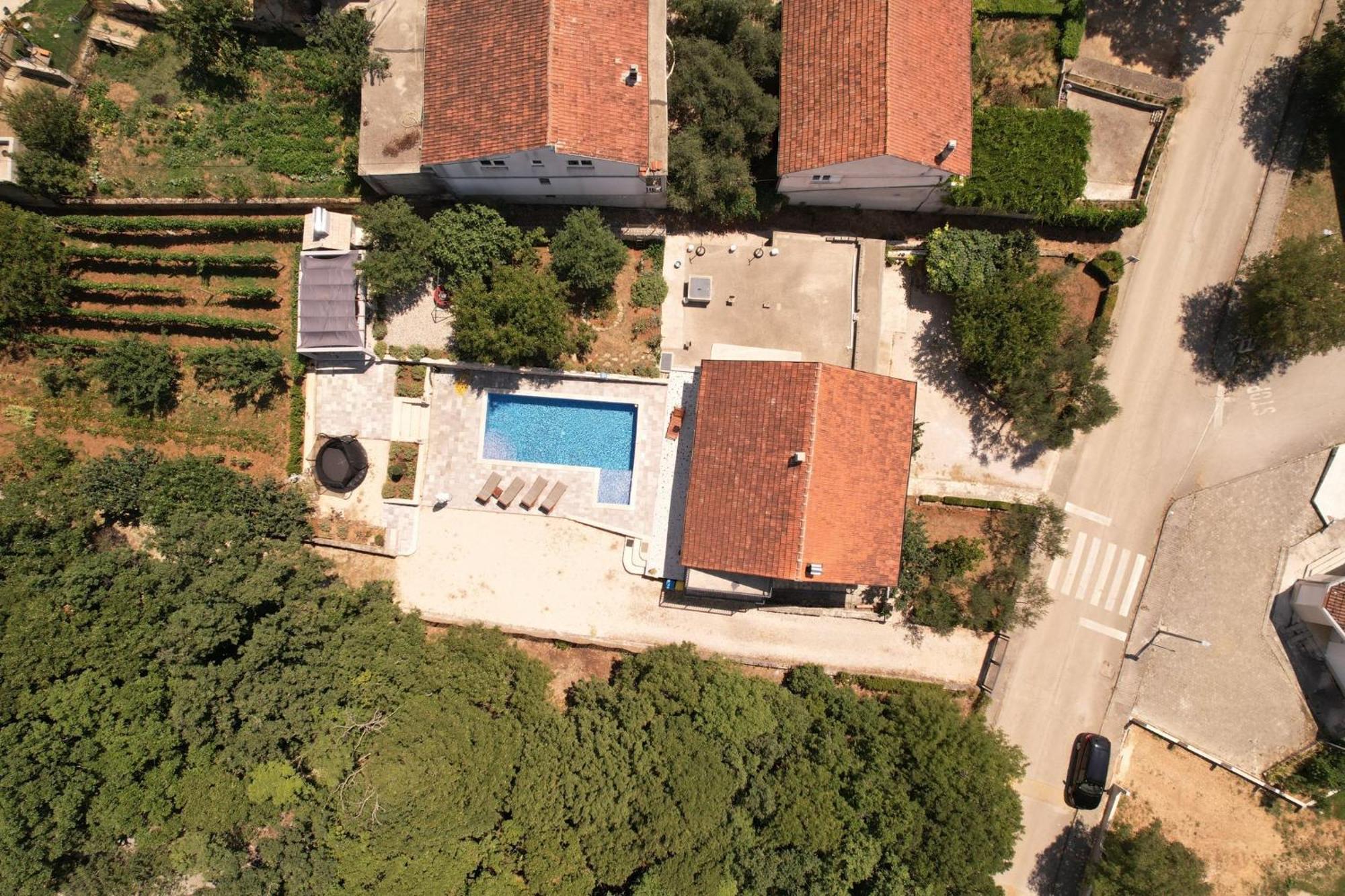 Holiday Home Tone, Makarska - Drum Esterno foto