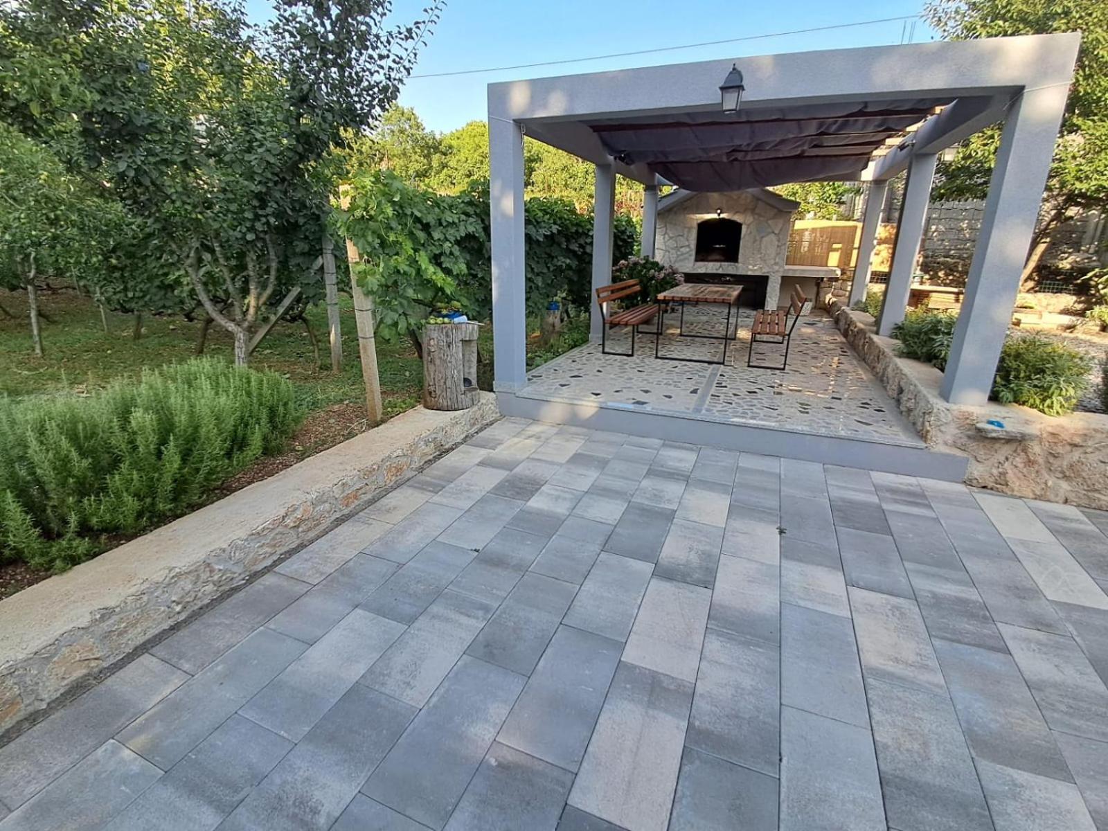Holiday Home Tone, Makarska - Drum Esterno foto